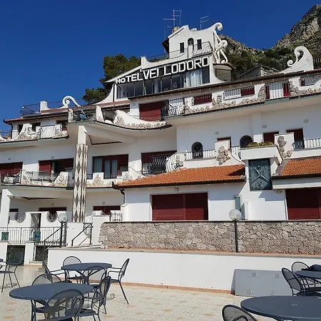 Hotel Vello D'oro